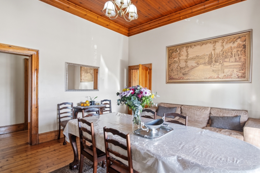 8 Bedroom Property for Sale in Walmer Estate Western Cape